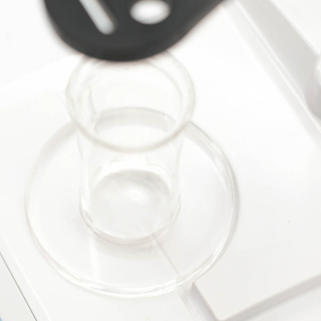 Beaker fixed tank of Variable Frequency Magnetic Stirrer & Cells stand for Electrochemical Experiments Zensor R&D-CS100